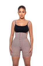 Load image into Gallery viewer, Open Bust Short Shapewear - Cocoa
